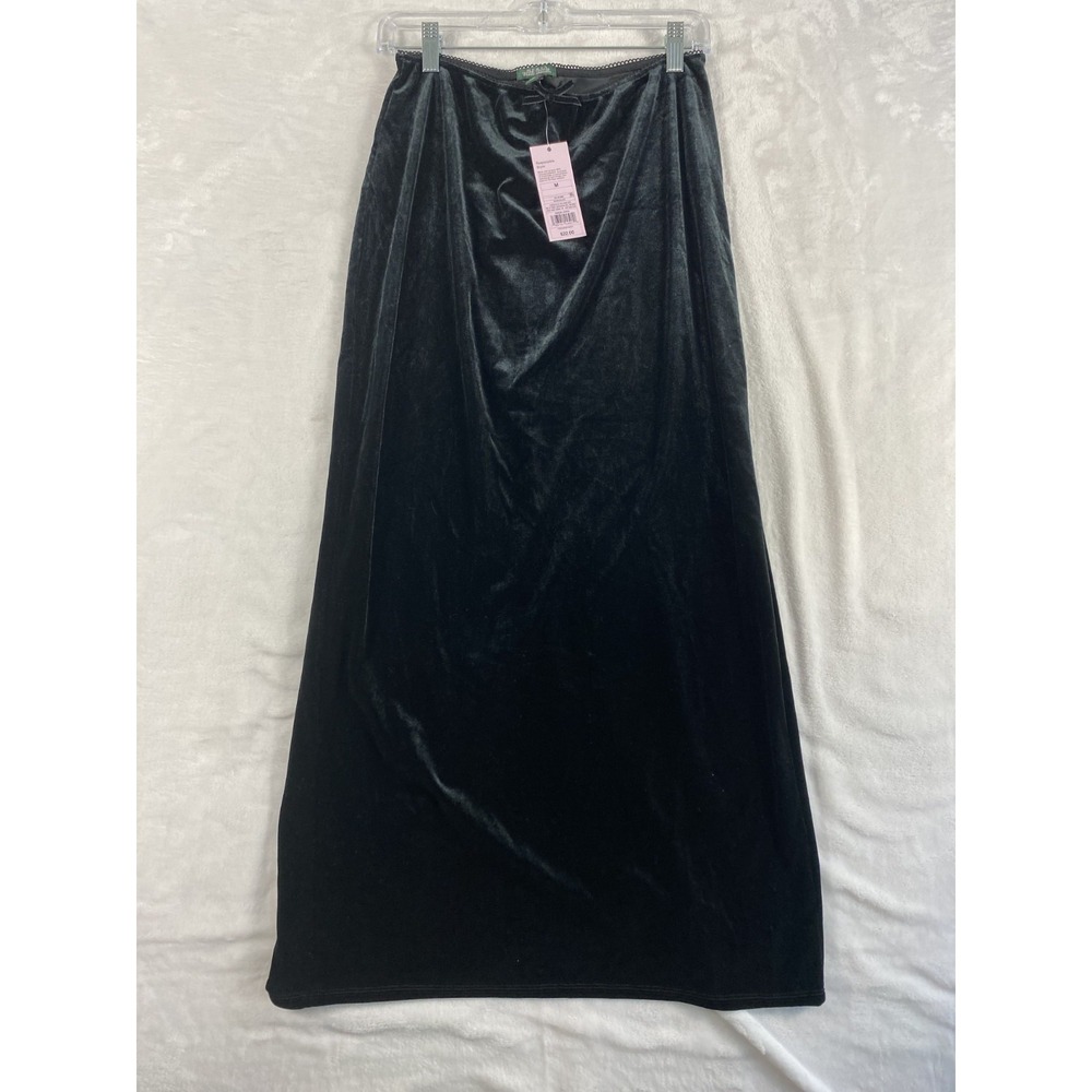 NWT Wild Fable Midi Skirt Women Sz M Black Velvet Pull On Witchy Goth